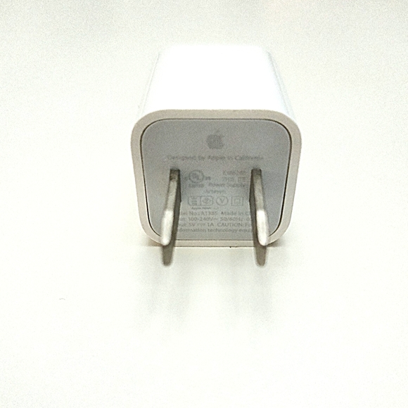 Apple 5W USB Wall Charger Cube Power Original - Picture 1 of 2